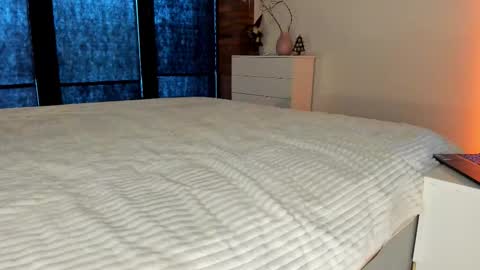 Sherryl online show from January 2026 09:26:02 AM