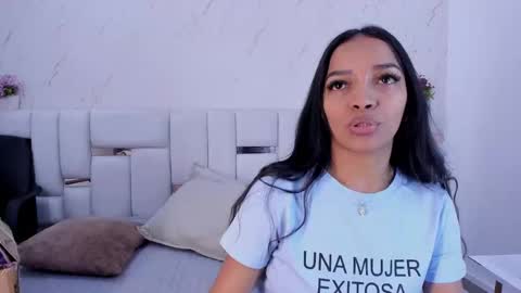 Snapshot of rachel_roman chatting on September 2025 12:06:01 PM  DALIANA  online show from September 2025 12:06:01 PM