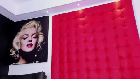  DALIANA  online show from April 2026 12:00:02 PM