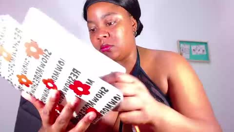 Snapshot of rachelbrown_ chatting on December 2024 12:34:01 PM MALIKA Z online show from December 2024 12:34:01 PM