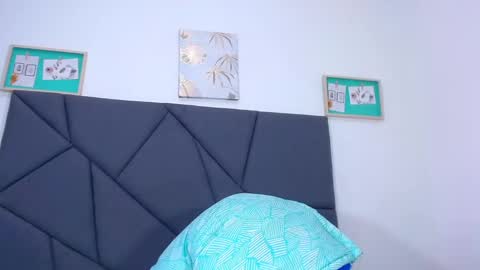 Snapshot of rachelbrown_ chatting on December 2024 06:20:01 PM MALIKA Z online show from December 2024 06:20:01 PM