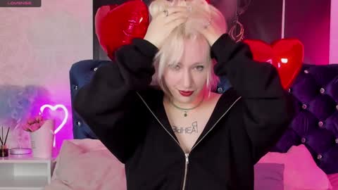 RachelCart online show from February 2025 04:59:01 AM