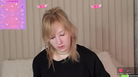 RachelCart online show from November 2025 03:17:01 AM