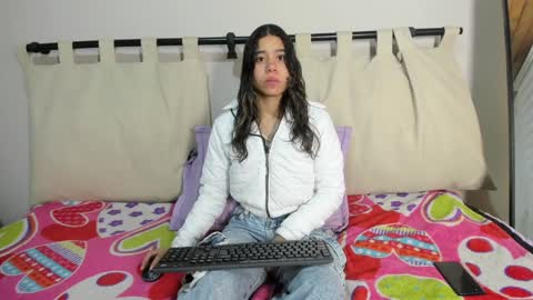 Rachell online show from February 2025 03:43:01 AM