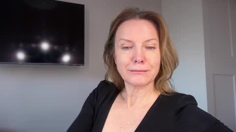 Snapshot of rachelldelicious chatting on October 2025 12:17:01 PM Rachel online show from October 2025 12:17:01 PM