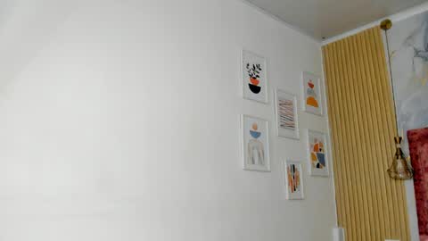 Snapshot of rachellesc chatting on March 2026 12:27:02 PM rachellesc online show from March 2026 12:27:02 PM