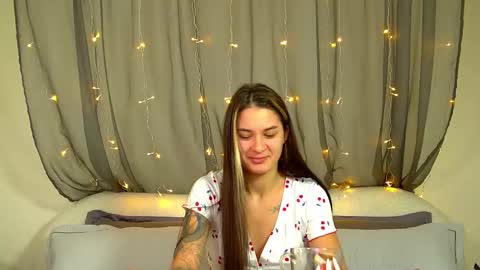 RachellSimpson online show from November 2025 06:30:01 PM