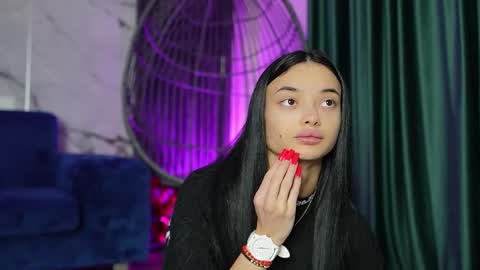 Snapshot of rachelravee chatting on October 2025 04:02:01 AM Ann online show from October 2025 04:02:01 AM