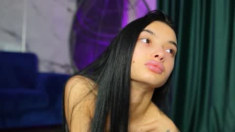 Snapshot of rachelravee chatting on October 2025 04:59:02 AM Ann online show from October 2025 04:59:02 AM