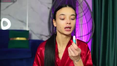 Snapshot of rachelravee chatting on October 2025 04:13:01 AM Ann online show from October 2025 04:13:01 AM