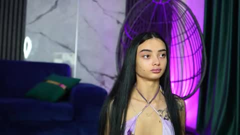 Snapshot of rachelravee chatting on October 2025 04:20:01 AM Ann online show from October 2025 04:20:01 AM