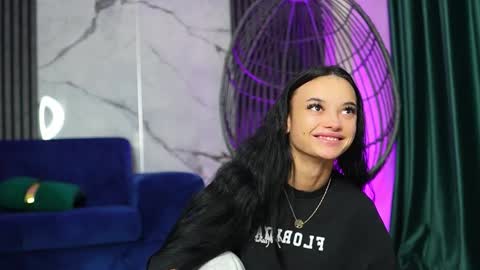 Snapshot of rachelravee chatting on November 2025 05:09:02 AM Ann online show from November 2025 05:09:02 AM