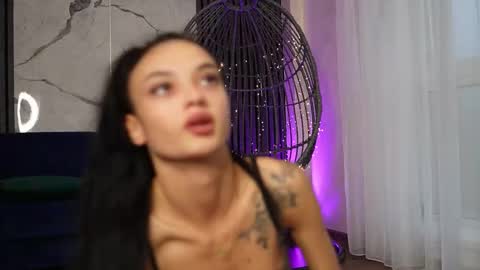 Snapshot of rachelravee chatting on November 2025 05:28:02 AM Ann online show from November 2025 05:28:02 AM