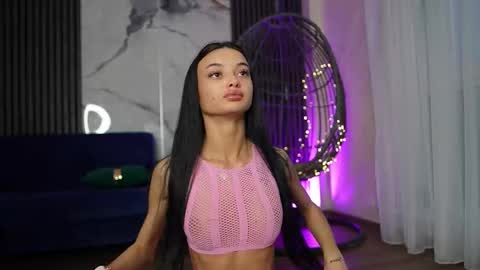 Snapshot of rachelravee chatting on November 2025 05:13:02 AM Ann online show from November 2025 05:13:02 AM