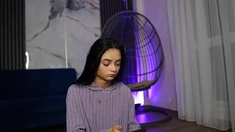 Snapshot of rachelravee chatting on December 2025 05:16:01 AM Ann online show from December 2025 05:16:01 AM