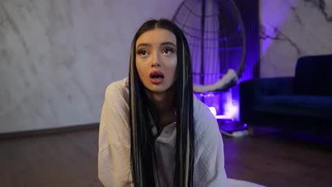 Snapshot of rachelravee chatting on March 2026 05:24:01 AM Ann online show from March 2026 05:24:01 AM