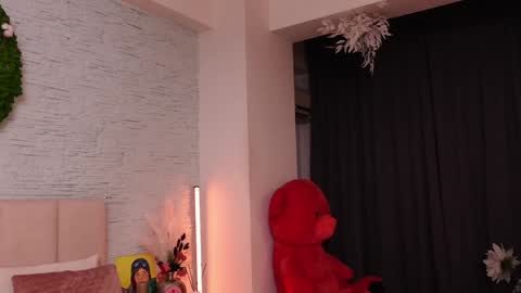 RachelSwaan online show from January 2025 06:10:01 AM