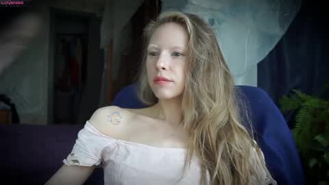 Snapshot of radiant_ada chatting on May 2026 10:20:01 AM ada online show from May 2026 10:20:01 AM