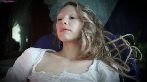 Snapshot of radiant_ada chatting on May 2026 09:16:02 AM ada online show from May 2026 09:16:02 AM