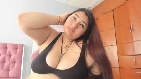 radiantgoddes online show from December 2024 04:59:02 PM