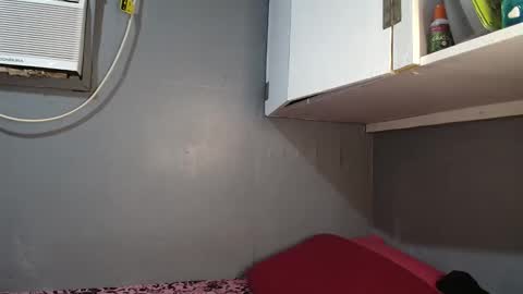 Snapshot of raesoleil chatting on March 2026 06:08:01 AM Rae online show from March 2026 06:08:01 AM