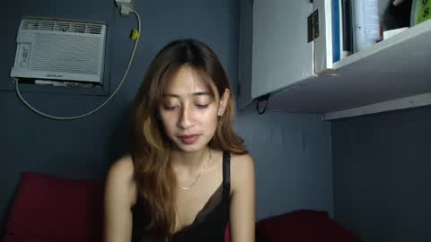 Snapshot of raesoleil chatting on March 2026 11:11:02 AM Rae online show from March 2026 11:11:02 AM