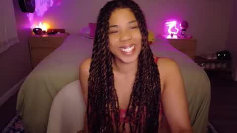 Snapshot of raewerks chatting on April 2026 08:29:01 AM RaeWerks online show from April 2026 08:29:01 AM