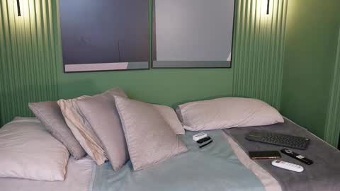 rafa_cruz online show from November 2025 12:16:02 PM