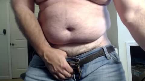 Snapshot of ragin_hardon001 chatting on January 2025 03:18:02 PM Ray online show from January 2025 03:18:02 PM