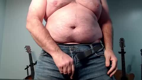 Snapshot of ragin_hardon001 chatting on January 2025 02:25:01 PM Ray online show from January 2025 02:25:01 PM