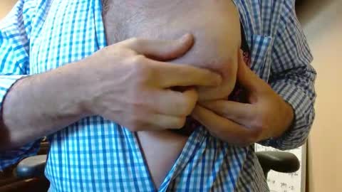 Snapshot of ragin_hardon001 chatting on September 2025 02:28:01 PM Ray online show from September 2025 02:28:01 PM