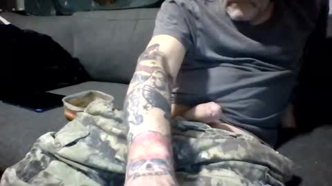 Snapshot of ragingzef69 chatting on July 2026 01:59:01 PM Bigthickdickinvic online show from July 2026 01:59:01 PM