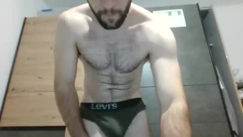 crash online show from November 2025 06:46:02 PM