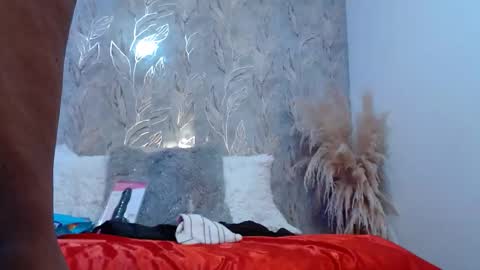 raichellcooper1 online show from December 2025 06:46:02 PM