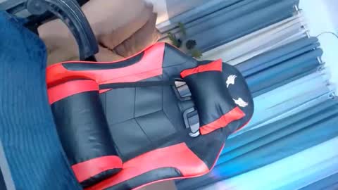 Snapshot of raileykink chatting on November 2025 11:21:02 PM itsmeRailey online show from November 2025 11:21:02 PM