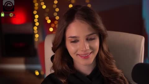 Snapshot of raisadoll chatting on March 2026 06:27:02 PM Raisa online show from March 2026 06:27:02 PM