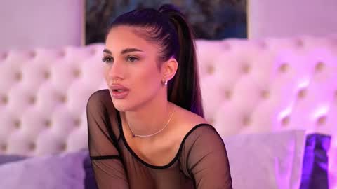 Raisa online show from March 2025 06:05:02 PM