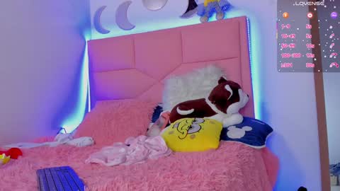  Nina  online show from January 2025 01:41:01 AM