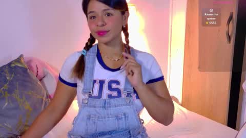  Nina  online show from October 2025 04:43:01 AM