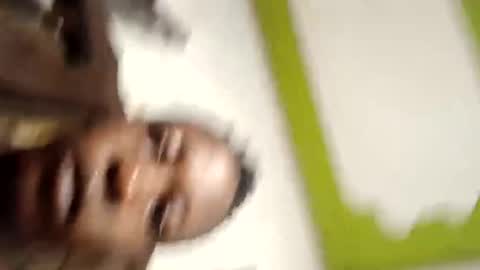 Ray online show from December 2025 08:00:02 AM