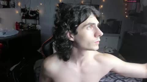 kirill online show from November 2025 07:45:01 PM