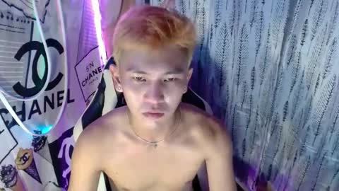 ralfhuge24 online show from December 2025 06:52:01 AM