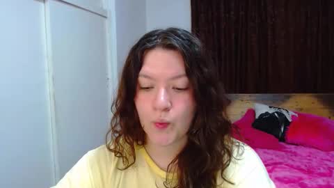 Snapshot of ramona15 chatting on February 2026 12:40:02 AM Ramona online show from February 2026 12:40:02 AM