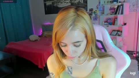 Snapshot of ramona_terner chatting on February 2025 08:50:01 AM Ramona terner online show from February 2025 08:50:01 AM