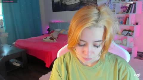 Snapshot of ramona_terner chatting on February 2025 09:00:02 AM Ramona terner online show from February 2025 09:00:02 AM