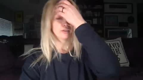 Snapshot of randiigirl69 chatting on February 2025 03:27:01 PM Randii online show from February 2025 03:27:01 PM