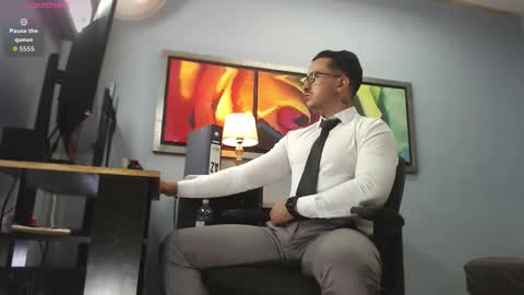 Snapshot of randylukehot chatting on March 2026 08:13:01 PM randylukehot online show from March 2026 08:13:01 PM