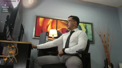 Snapshot of randylukehot chatting on April 2026 07:25:01 PM randylukehot online show from April 2026 07:25:01 PM