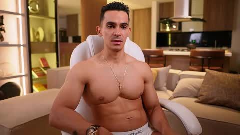 Snapshot of randypitts chatting on April 2026 01:37:02 AM RANDY online show from April 2026 01:37:02 AM