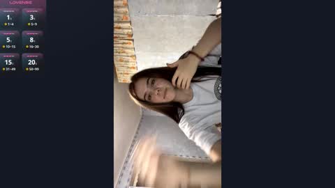 Lia online show from September 2025 03:02:01 PM